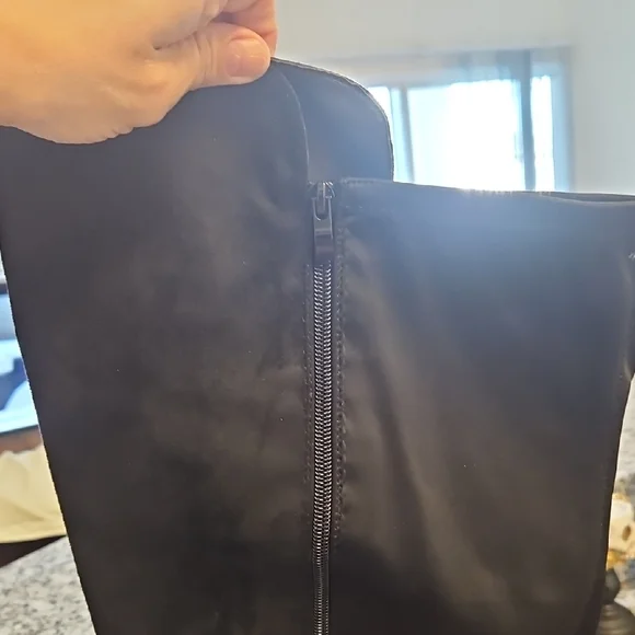 Torrid Black Over-the-Knee Boots Sleek Suede Style - Picture 7 of 9